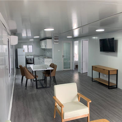 Prefab 40Ft 20Ft Container House Hurricane-Proof Expandable 2 Bedroom Villa Portable Home Sandwich Panel Modern Design