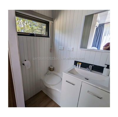 20ft or 40ft Customized Color Luxury Prefabricated Houses for Ready-to-Ship Other Prefabricated Homes