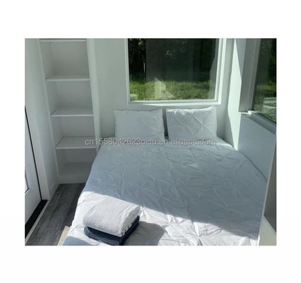 20ft 40ft Shipping Container Prefabricated House for Carport Featuring Sandwich Panel and Galvanized Steel Bending 180g