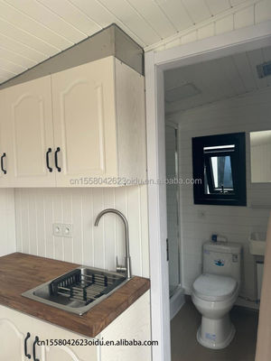 20-40ft Expandable Steel Container House for Canada Australia Customized Color Kitchen Bathroom Home Bedroom Application