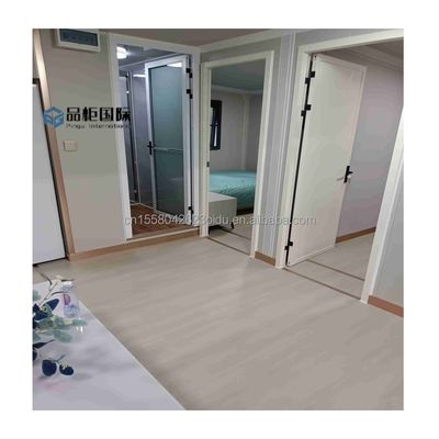 Fully-equipped 20FT Foldable Prefabricated Container House with 2 Bedrooms Aluminum Alloy Windows