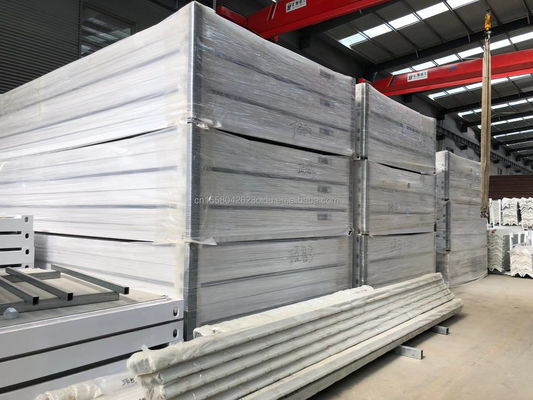 Main structure Galvanized Steel Square Tubes Prefabricated Tiny Container House in Customized Color for Outdoor Living