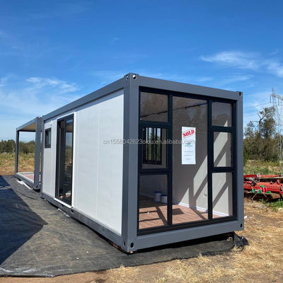 Luxary Prefabricated Container Residential Style Flat Packaging Mobile House with Wooden Appearance Modern Design Style